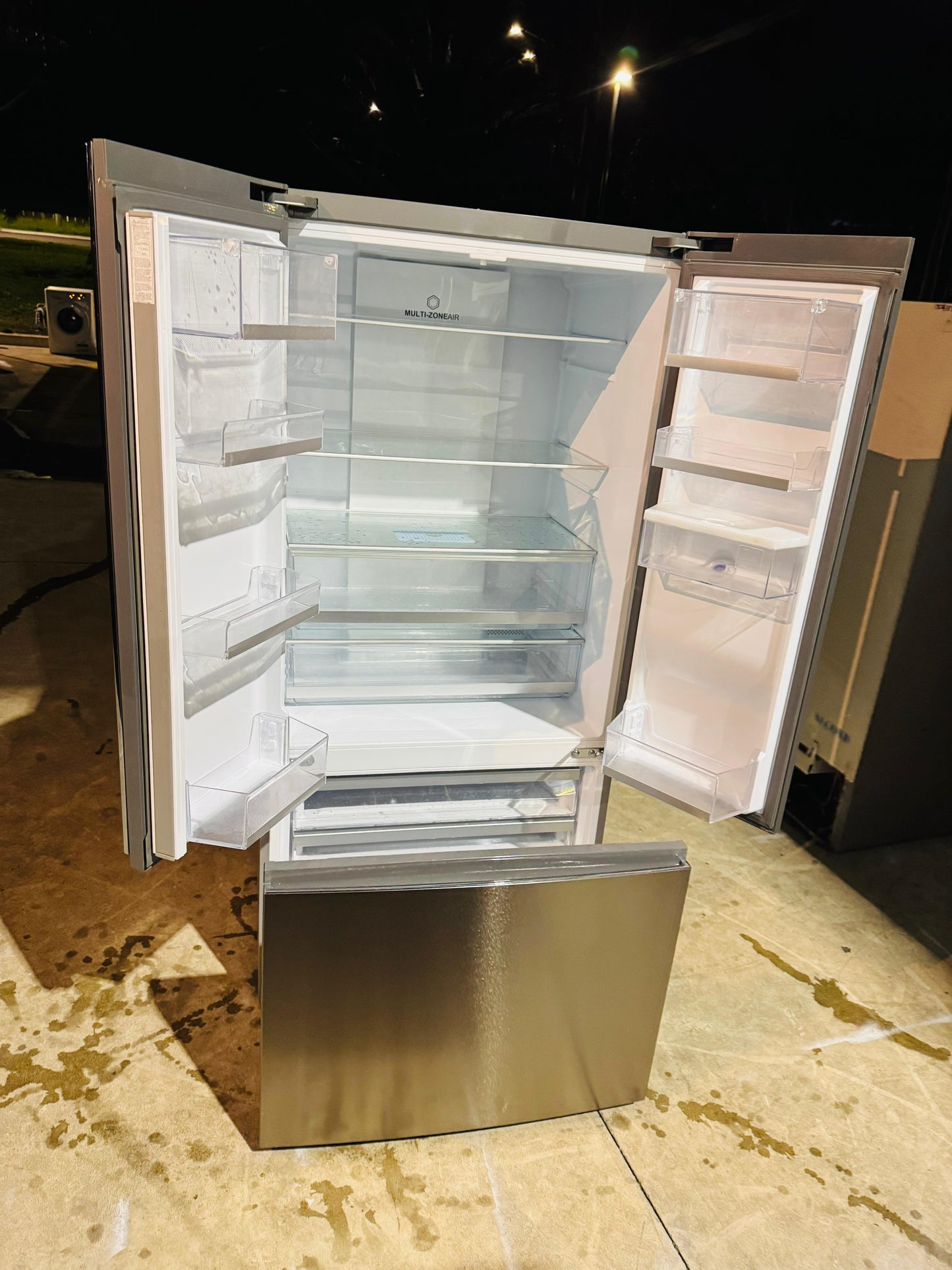 HAIER 514 LITRES FRIDGE FREEZER & NON PLUMBED WATER DISPENSER
