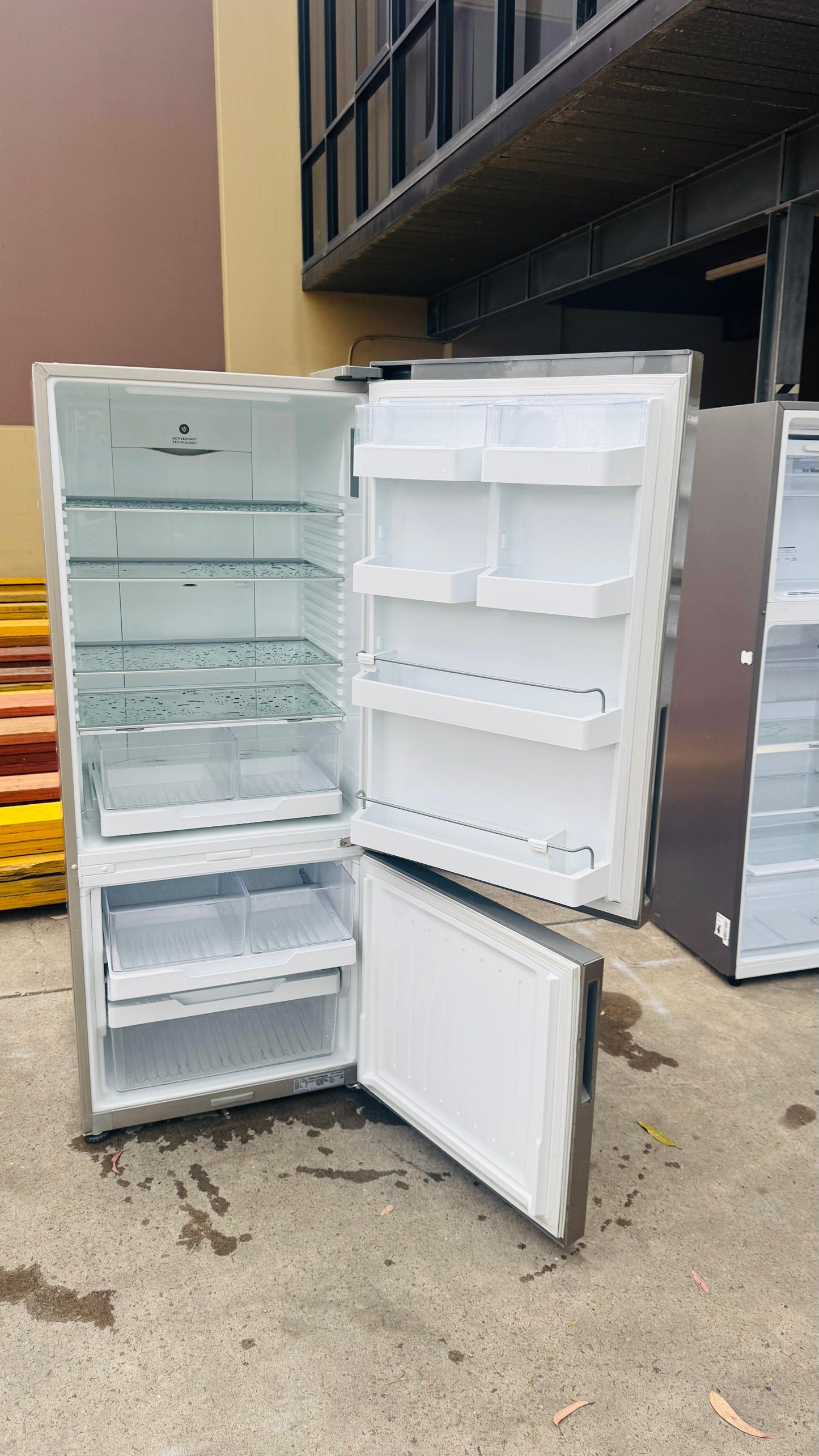 FISHER AND PAYKEL 442 LITRES FRIDGE FREEZER