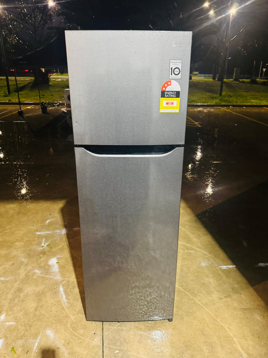 LG 279 LITRES FRIDGE FREEZER