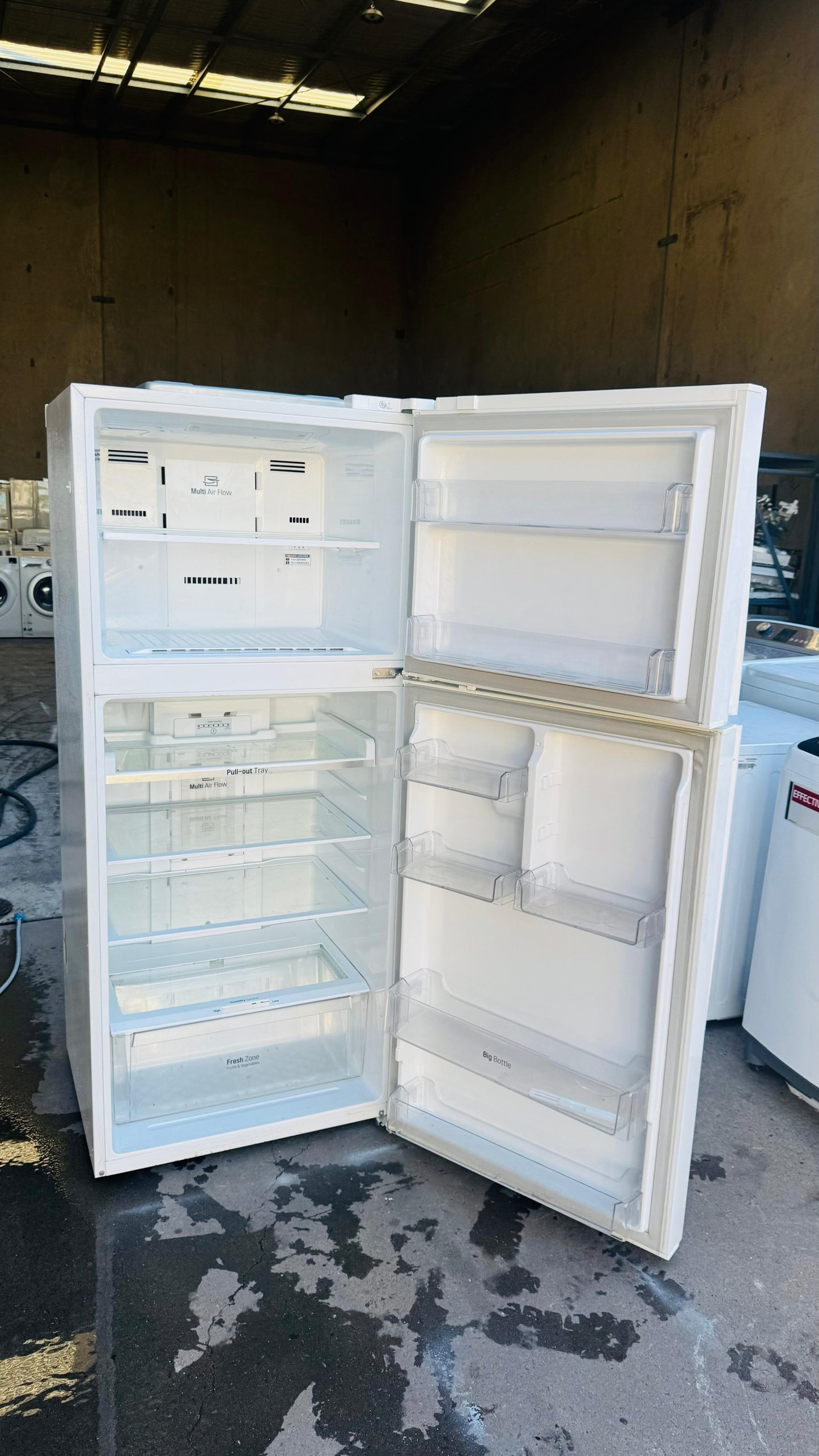 LG 442 LITRES FRIDGE FREEZER