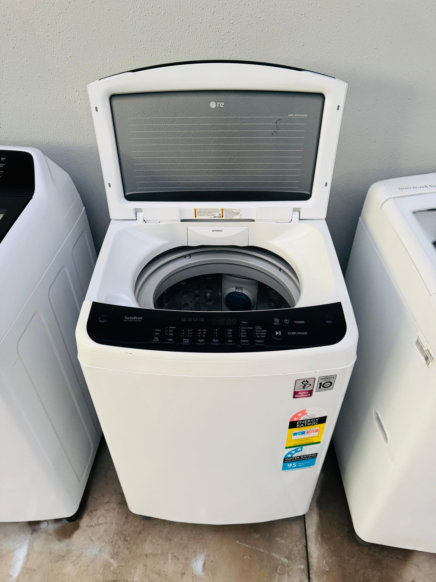 LG 6.5KGS TOP LOADER WASHING MACHINE