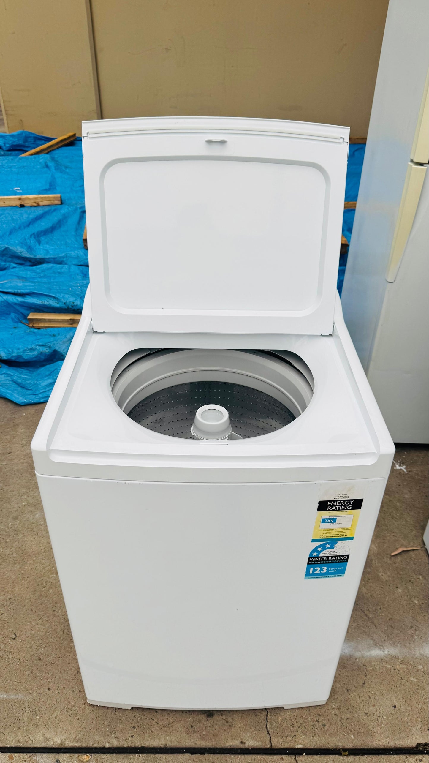 FISHER AND PAYKEL 10KGS TOP LOADER WASHING MACHINE