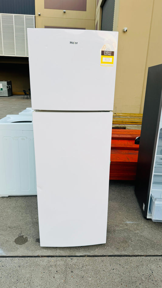 HAIER 335 LITRES FRIDGE FREEZER
